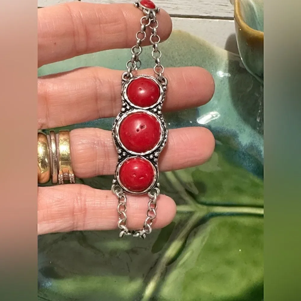 Lucky Brand Coral Genuine Cabochon Bracelet Silver Tone Toggle Boho Southwest